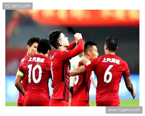 海港迎战江原FC首发阵容揭晓安永佳让克劳德卢永涛首次亮相杨希缺席